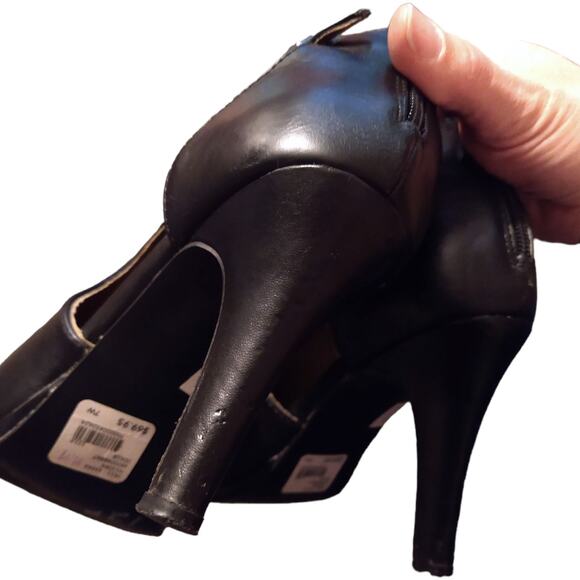 Lane Bryant Black Peep Toe Heels size 7 Wide Width - Picture 4 of 6